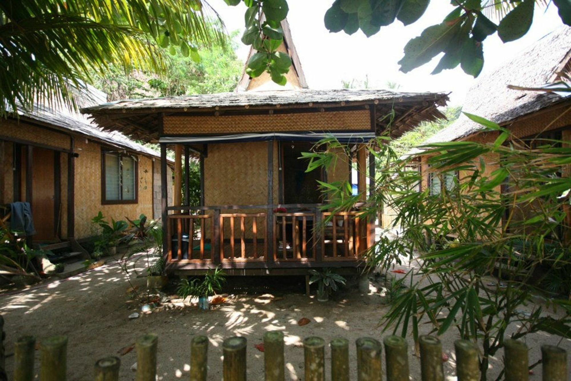 Lugadia Beach Cottages El Nido Exteriör bild